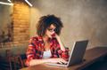ИП требуются помощники для работы в интернет. (удалённая работа).